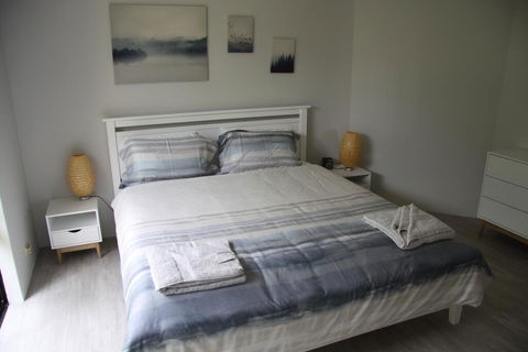 Warnbro Beach Family Accommodation - Accommodation in Bendigo 0