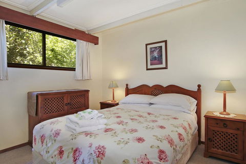 Warrina - Over Looking Ovens River - Accommodation in Bendigo 3