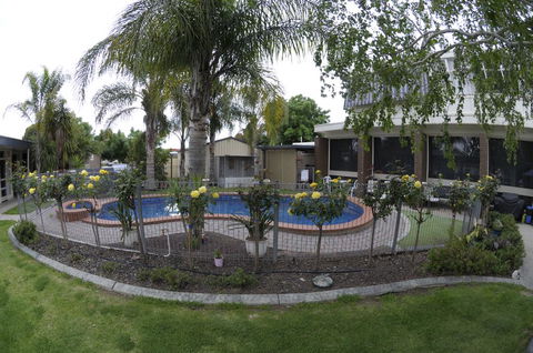 Warrina Motor Inn - Accommodation in Bendigo 3
