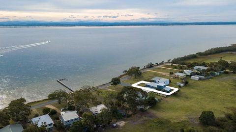 Waterfront Sanctuary - Raymond Island Getaway - Accommodation in Bendigo 0