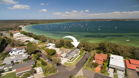 Waterfront Serenity - Luxury Home With Grand Views - Accommodation in Bendigo 0