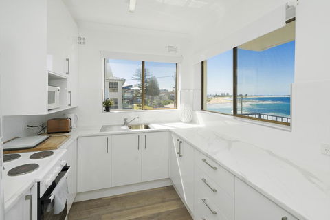 Waterfront Unit, Unit 2 - Accommodation in Bendigo 3