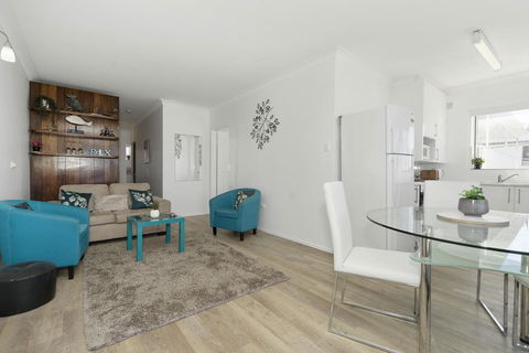 Waterfront Unit, Unit 2 - Accommodation in Bendigo 2