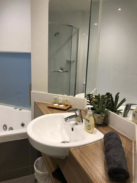 Waterfront@Waves - Accommodation in Bendigo 2