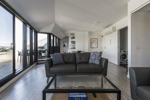 Flinders Luxury Penthouse - Accommodation in Bendigo 2