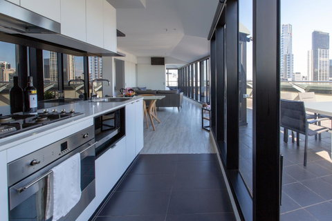 Flinders Luxury Penthouse - Accommodation in Bendigo 15