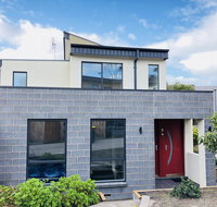 Apollo Bay Seal Apartments - Accommodation in Bendigo