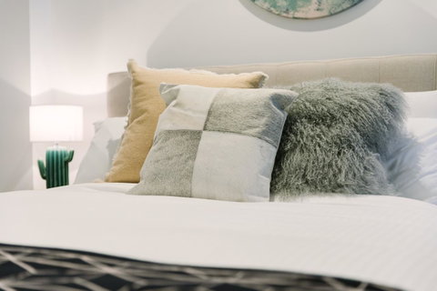 Plush 2BR CBD Apartment Near Southern Cross - Accommodation in Bendigo 11