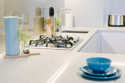 Plush 2BR CBD Apartment Near Southern Cross - Accommodation in Bendigo 12