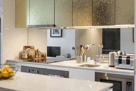 Complete Host Manhattan Apartments - Accommodation in Bendigo 12