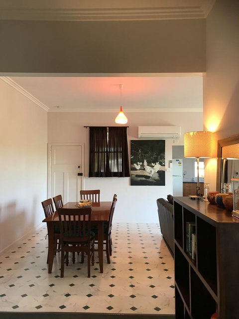 Hillâ€™s Creek Holiday Home - Accommodation in Bendigo 9