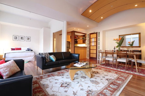 Majorca Magic On Flinders Lane - Rejuvenate Stays - Accommodation in Bendigo 1