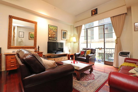 Majorca Magic On Flinders Lane - Rejuvenate Stays - Accommodation in Bendigo 30