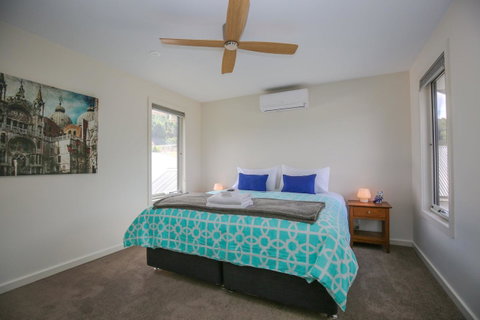 Amber Mist Villa Two - Accommodation in Bendigo 6