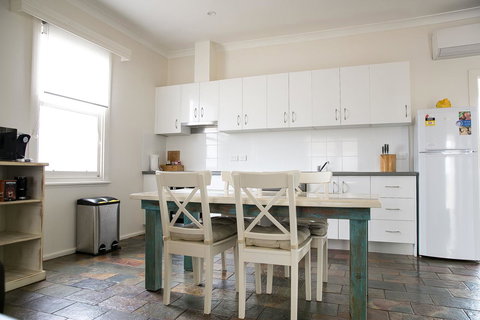 Cape Nelson Lighthouse - Accommodation in Bendigo 11