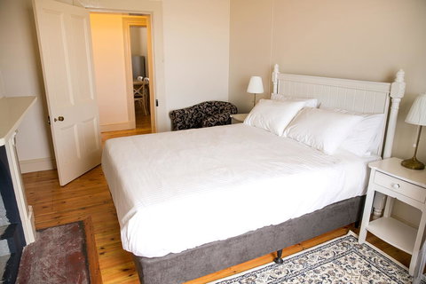 Cape Nelson Lighthouse - Accommodation in Bendigo 30