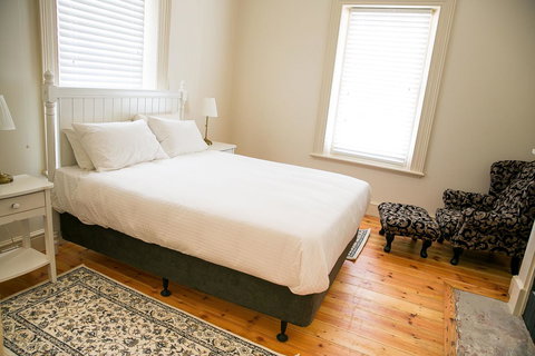 Cape Nelson Lighthouse - Accommodation in Bendigo 14