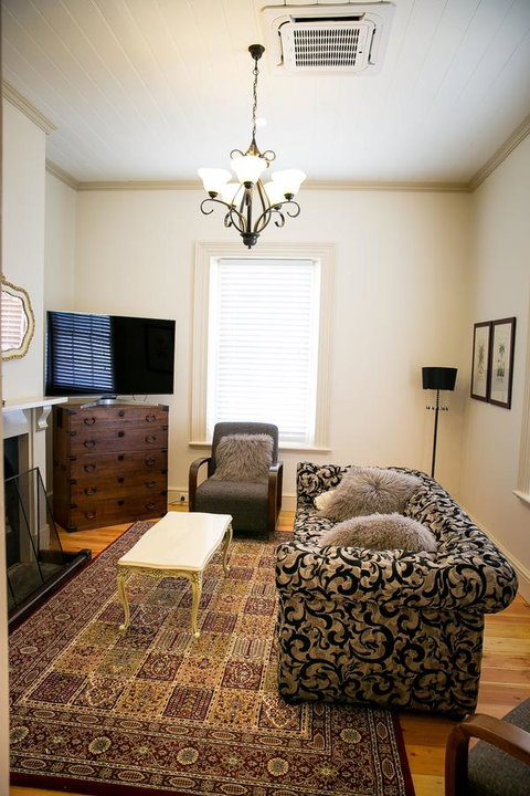 Cape Nelson Lighthouse - Accommodation in Bendigo 20