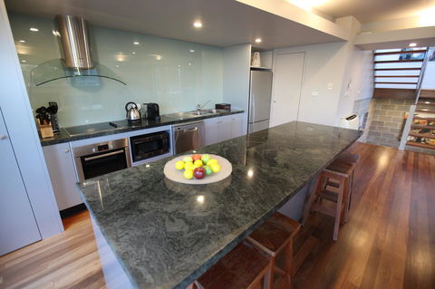 Lorne Luxury - Accommodation in Bendigo 10
