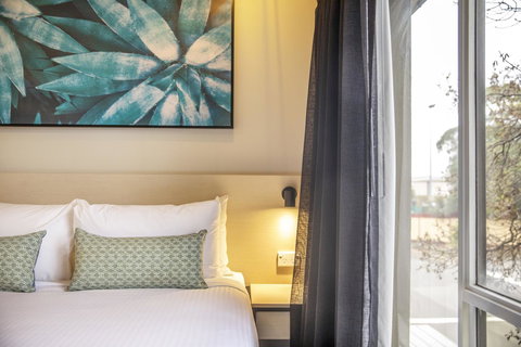 Nightcap At Excelsior Hotel - Accommodation in Bendigo 14