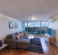 St Kilda Road Park View 3 Bedroom Luxury Apartment - Accommodation in Bendigo