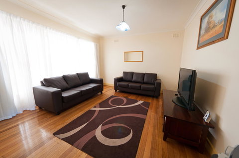 National Hotel Complex Bendigo - Accommodation in Bendigo 14