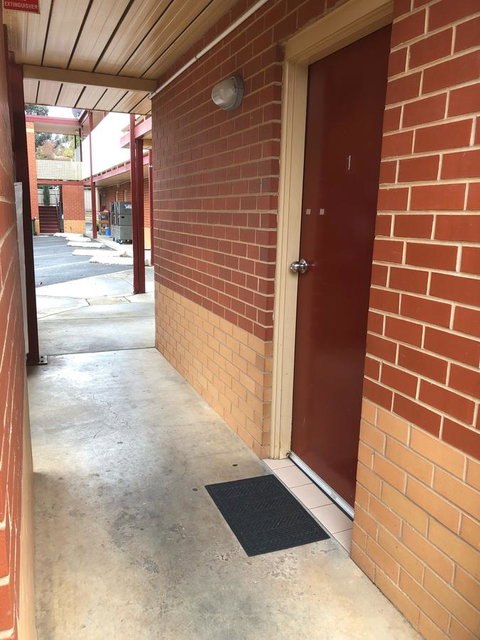 National Hotel Complex Bendigo - Accommodation in Bendigo 2