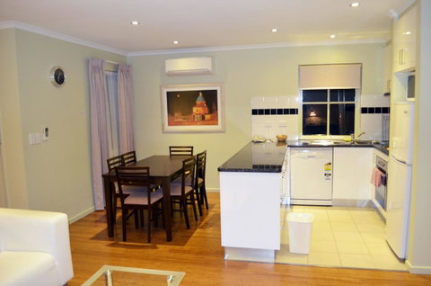 Buckingham Apartments - Accommodation in Bendigo 13