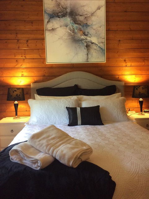 Airleigh-Rose Cottage - Accommodation in Bendigo 6