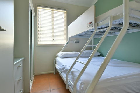 BIG4 Breeze Holiday Parks - Rainbow Beach - Accommodation in Bendigo 2