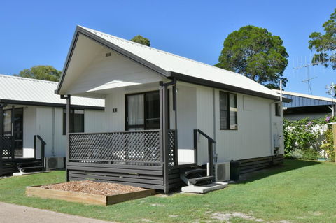 BIG4 Breeze Holiday Parks - Rainbow Beach - Accommodation in Bendigo 9