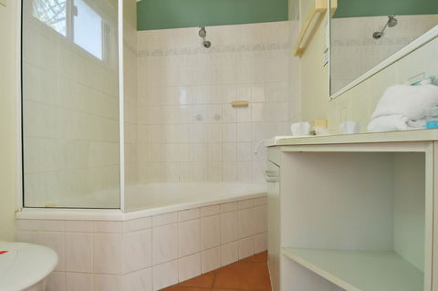 BIG4 Breeze Holiday Parks - Rainbow Beach - Accommodation in Bendigo 3