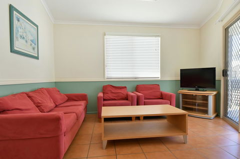 BIG4 Breeze Holiday Parks - Rainbow Beach - Accommodation in Bendigo 1
