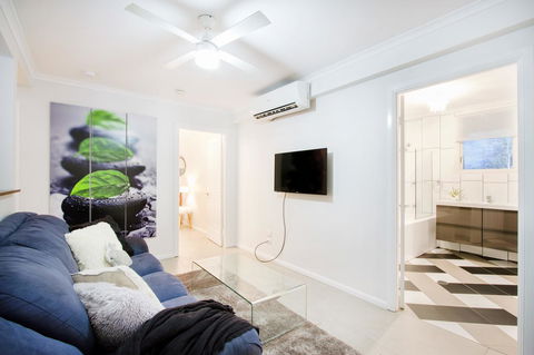 Airlie Beach Eco Cabins - Adults Only - Accommodation in Bendigo 41