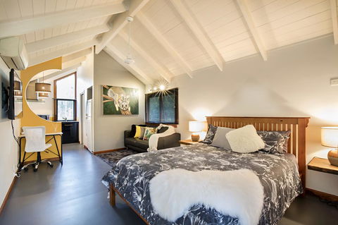 Airlie Beach Eco Cabins - Adults Only - Accommodation in Bendigo 20