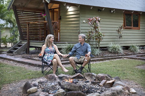 Airlie Beach Eco Cabins - Adults Only - Accommodation in Bendigo 14