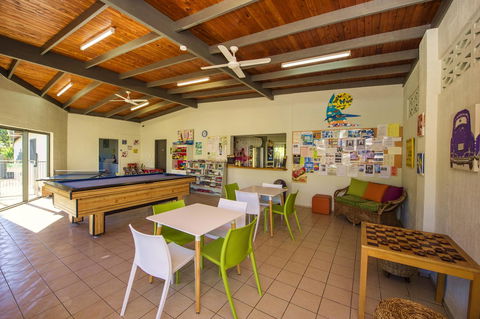 Island Leisure Resort - Accommodation in Bendigo 12