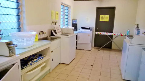 Island Leisure Resort - Accommodation in Bendigo 27