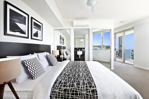 Oshen Holiday Apartments Yeppoon - Accommodation in Bendigo 8