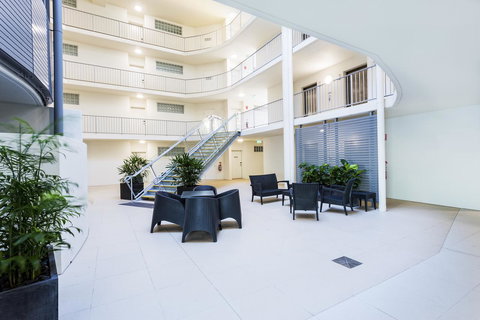 Oshen Holiday Apartments Yeppoon - Accommodation in Bendigo 23