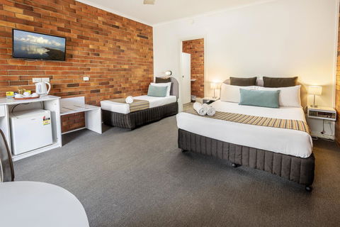 The Beach Motel Hervey Bay - Accommodation in Bendigo 43