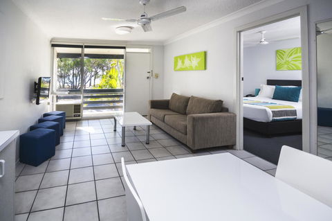 The Beach Motel Hervey Bay - Accommodation in Bendigo 35