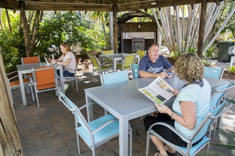 The Beach Motel Hervey Bay - Accommodation in Bendigo 34