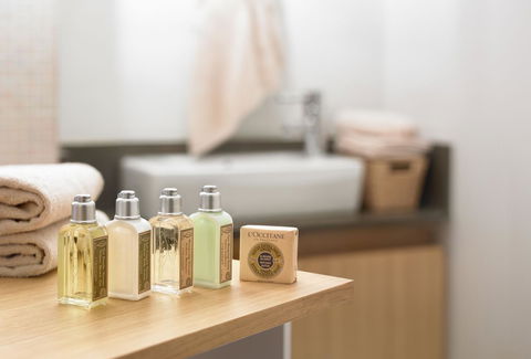 Heart Hotel And Gallery Whitsundays - Accommodation in Bendigo 11