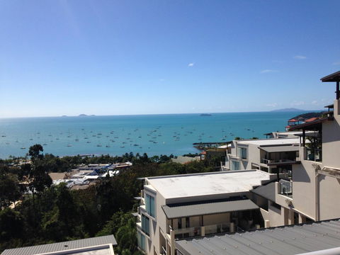 Whitsunday Reflections - Accommodation in Bendigo 0