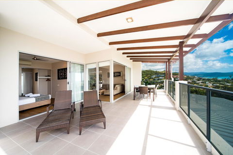 Whitsunday Reflections - Accommodation in Bendigo 26