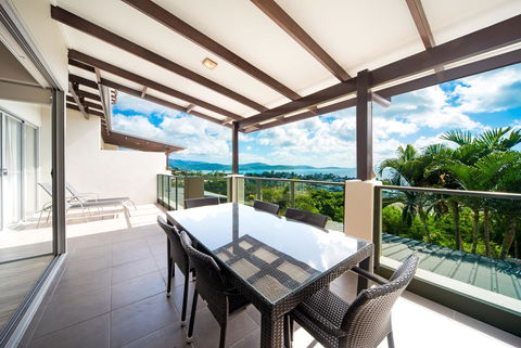 Whitsunday Reflections - Accommodation in Bendigo 21