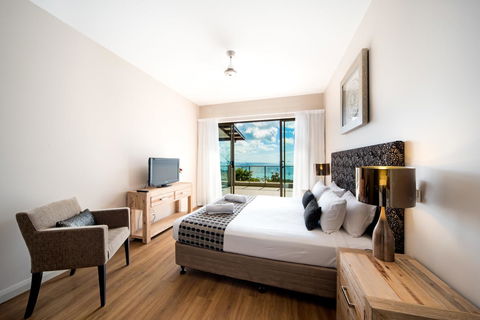 Whitsunday Reflections - Accommodation in Bendigo 28