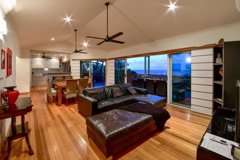 Bella Vista On Nara Pets Welcome - Accommodation in Bendigo 11