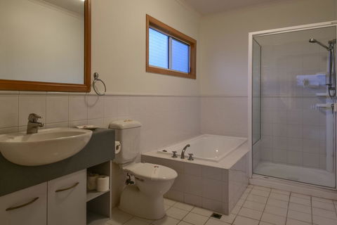 Bella Vista On Nara Pets Welcome - Accommodation in Bendigo 16